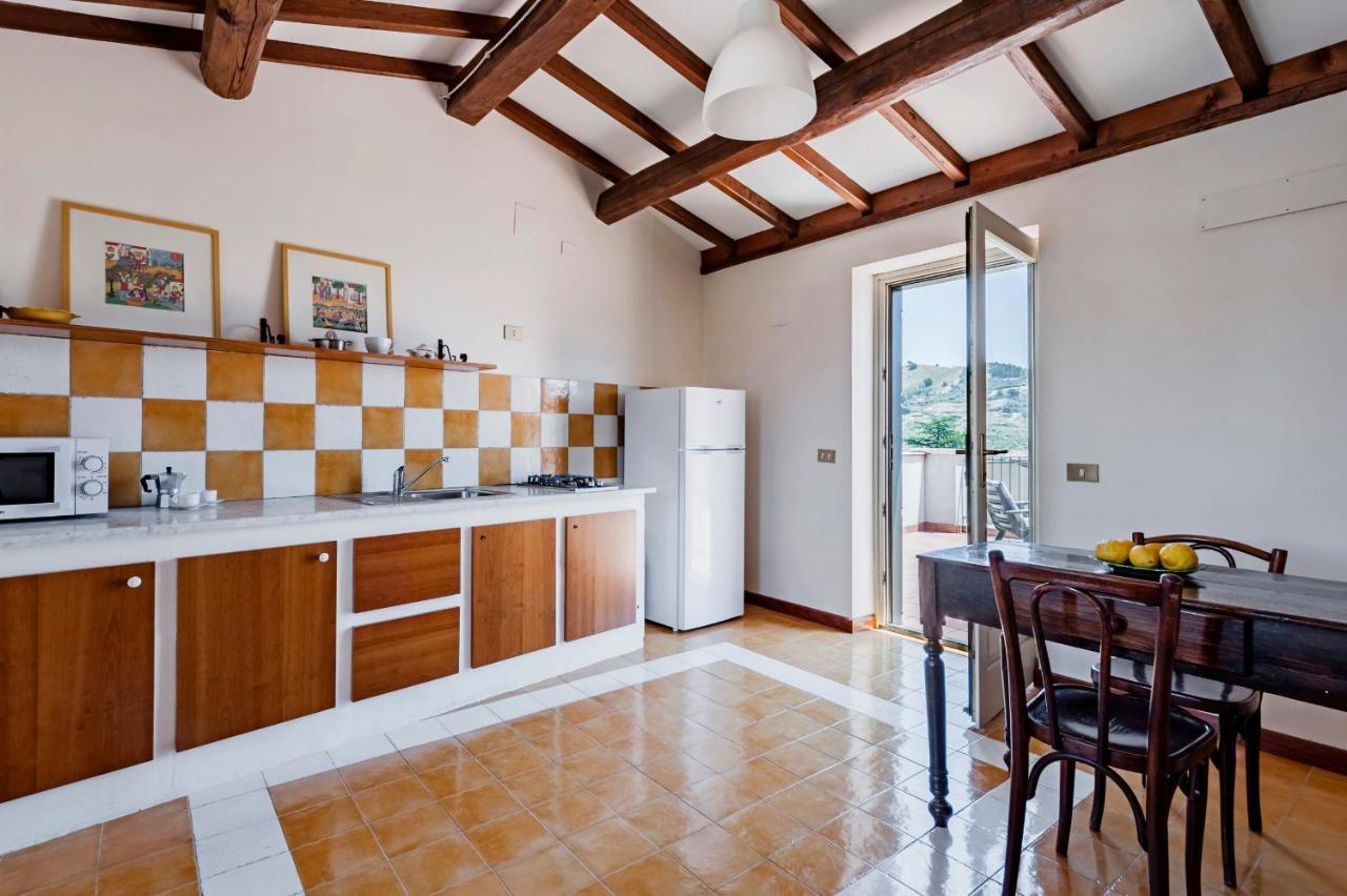 Gli Iris Apartments By Wonderful Italy Linguaglossa Zewnętrze zdjęcie