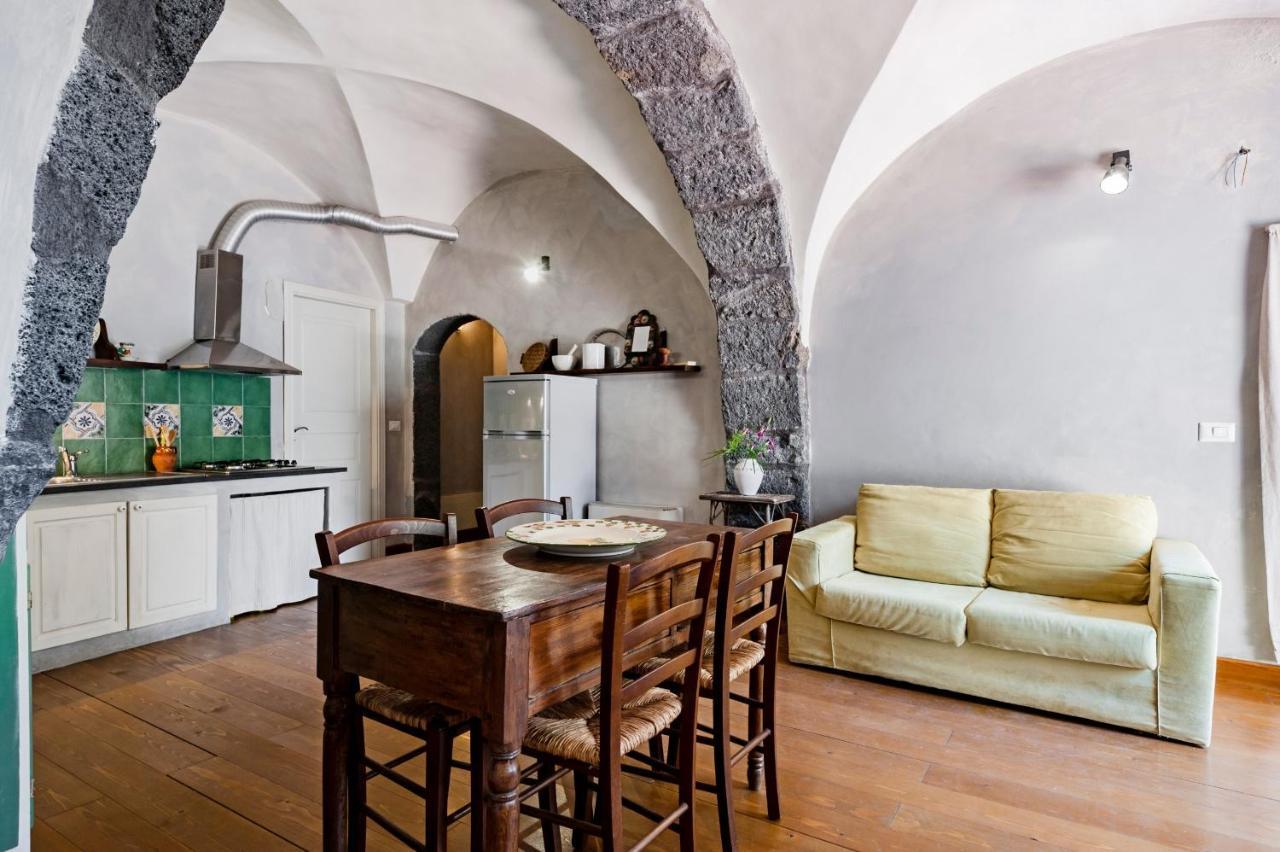 Gli Iris Apartments By Wonderful Italy Linguaglossa Zewnętrze zdjęcie