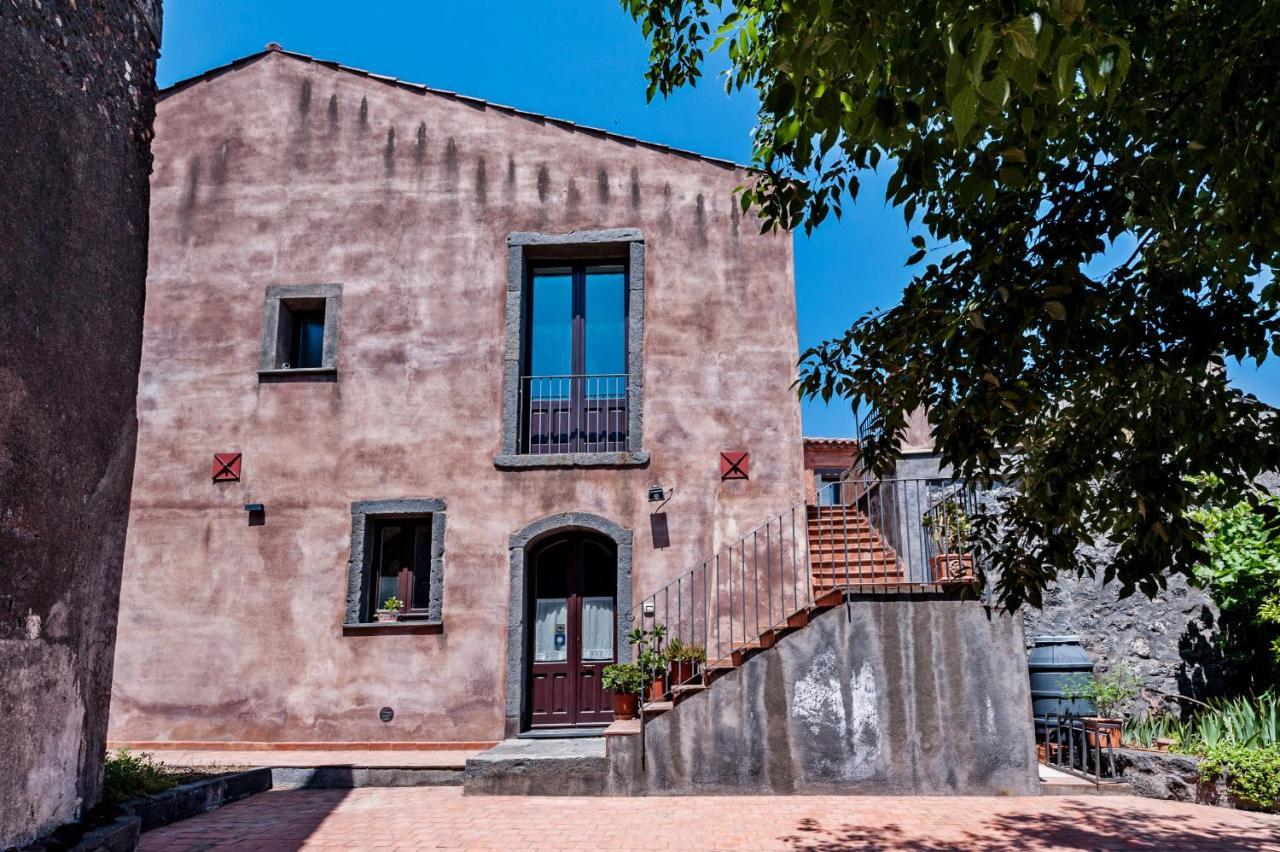 Gli Iris Apartments By Wonderful Italy Linguaglossa Zewnętrze zdjęcie