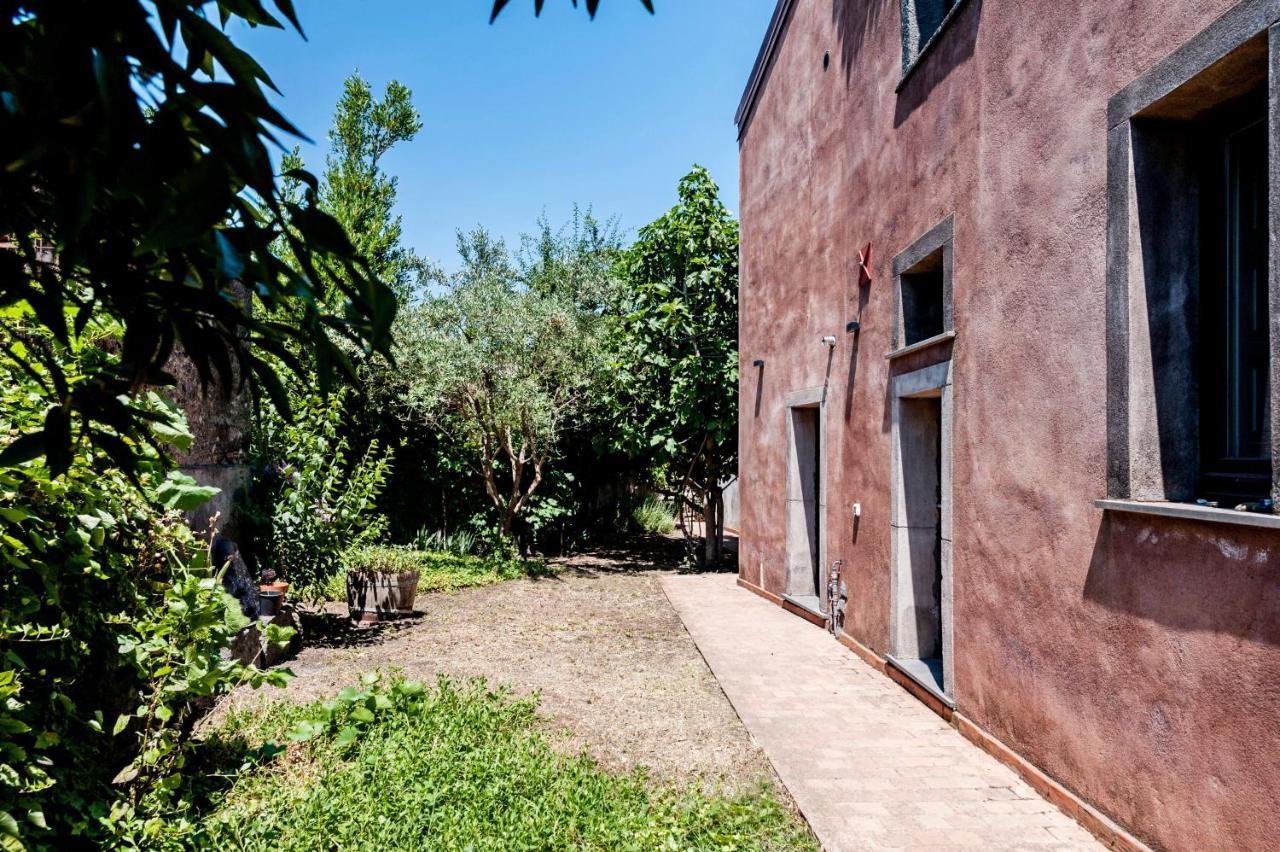 Gli Iris Apartments By Wonderful Italy Linguaglossa Zewnętrze zdjęcie