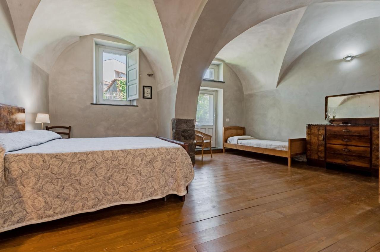 Gli Iris Apartments By Wonderful Italy Linguaglossa Zewnętrze zdjęcie